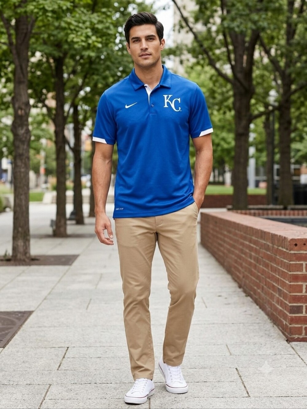 Nike Dri-FIT Polo Kansas City Royals MLB with White Accents, Size Small